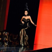 Nabilla Benattia défile pour Gaultier à la Fashion Week : élégance et excentricité (photos)