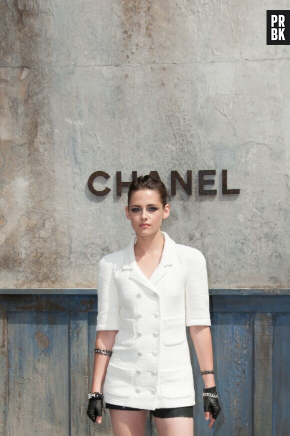 Kristen Stewart au défilé Chanel de la Fashion Week, le 3 juillet 2013 à Paris