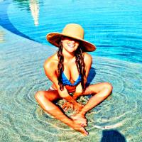 Lea Michele : vacances caliente et paradisiaques pour la star de Glee