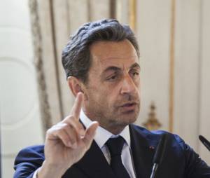 Nicolas Sarkozy fait son retour sur la scène politique plus tôt que prévu