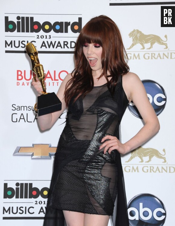 Carly Rae Jepsen sexy aux Billboard Awards 2013