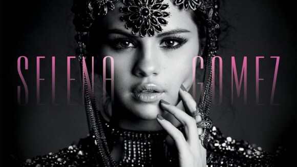 "Stars Dance" de Selena Gomez disponible le 23 juillet.