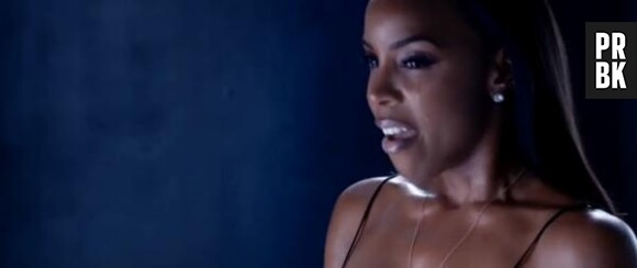 Kelly Rowland toute en simplicité dans son clip "Dirty Laundry".
