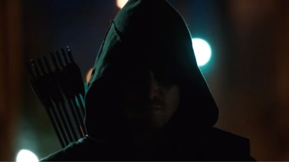 Arrow saison 2 : première bande-annonce et changements pour Oliver (SPOILER)