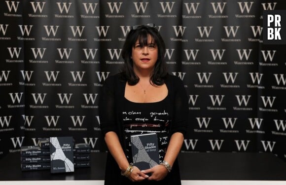 E.L James et son roman "Fifty Shades of Grey" inspirent les couples londoniens