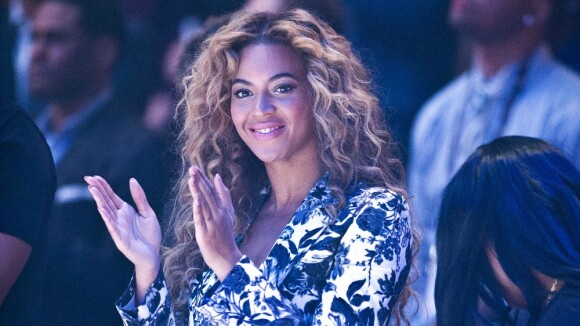 Beyoncé, Justin Bieber, Nicki Minaj... : quelle star fait le plus de fautes sur Twitter ?