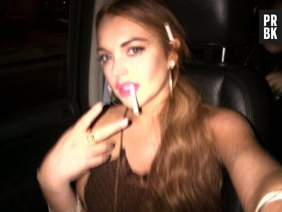 Lindsay Lohan doit suivre 15 mois de thérapie après sa rehab.