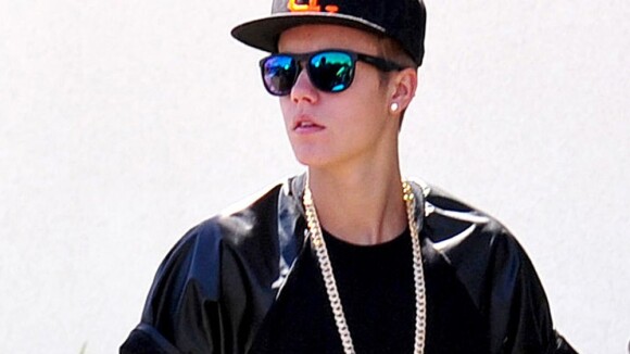 Justin Bieber - "Remonte ton pantalon et arrête de fumer du cannabis", la leçon de Mark Wahlberg