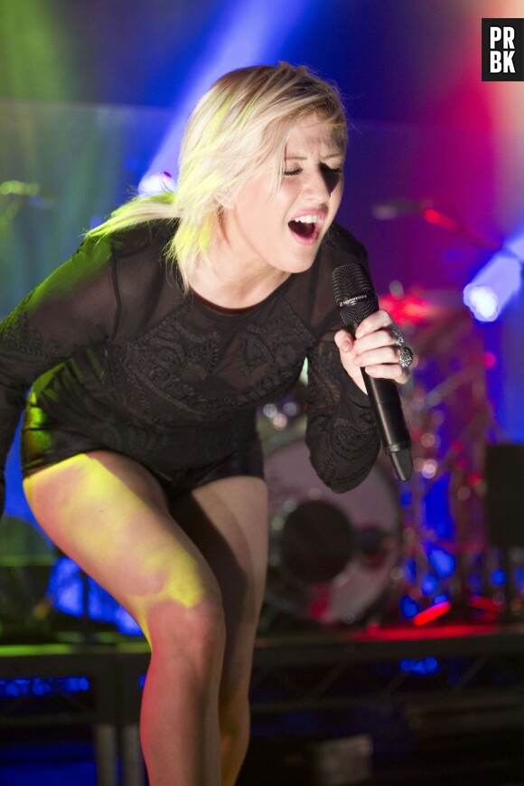 Ellie Goulding sur scène à Manchester, le 17 décembre 2012