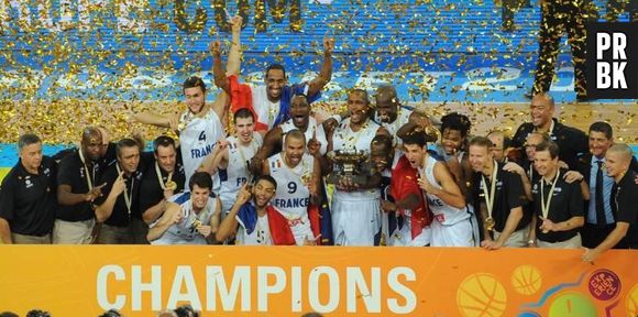 Tony Parker et les Bleus sacrés champions d'Europe 2013 de basket le 22 septembre 2013, à Ljubljana en Slovénie