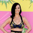 Katy Perry sur le tapis rouge des Kids' Choice Awards 2013
