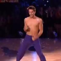 Pretty Little Liars : Brant Daugherty torse nu dans Danse avec les stars US