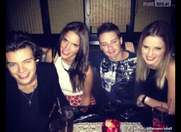 Harry Styles : rendez-vous avec deux soeurs après un concert des One Direction
