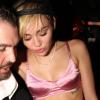 Miley Cyrus en lingerie rose dans le top/flop fashion de la semaine, le 8 octobre à New York