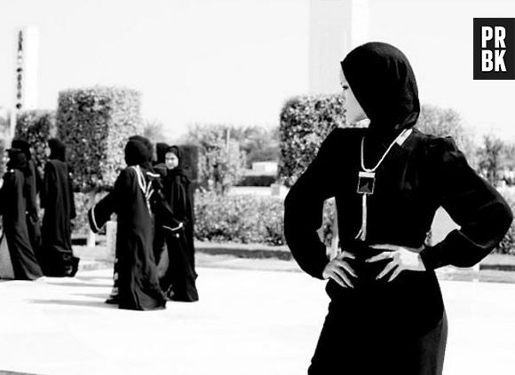 Rihanna voilée à Abu Dhabi dimanche 20 octobre
