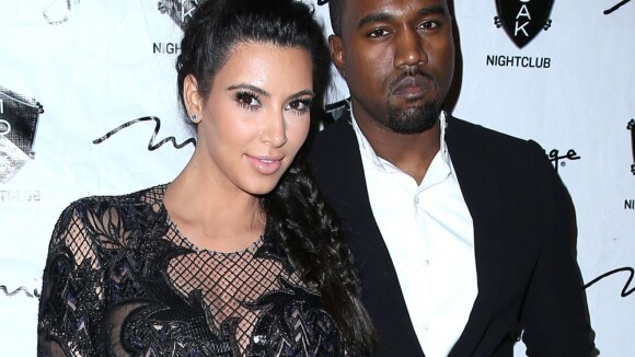 Kim Kardashian : Kanye West prêt à créer sa robe de mariée ?