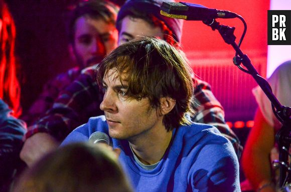Phoenix en concert acoustique pour Paris in Live de Virgin Radio, le 11 novembre 2013