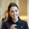 Kate Middleton en sortie officielle à Londres à la rencontre des enfants le 20 novembre 2013