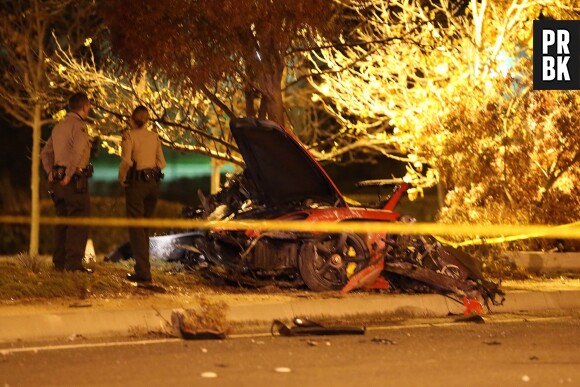 Les photos de l'accident de voiture de l'acteur Paul Walker, mort le 30 novembre 2013, attestent de la violence du crash