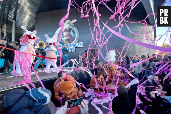 L'inauguration de l'attraction La machine à Voyager dans le temps avec les Lapins Crétins le 7 décembre 2013 au Futuroscope