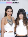 Kendall Jenner et Kylie Jenner aux AMA 2013