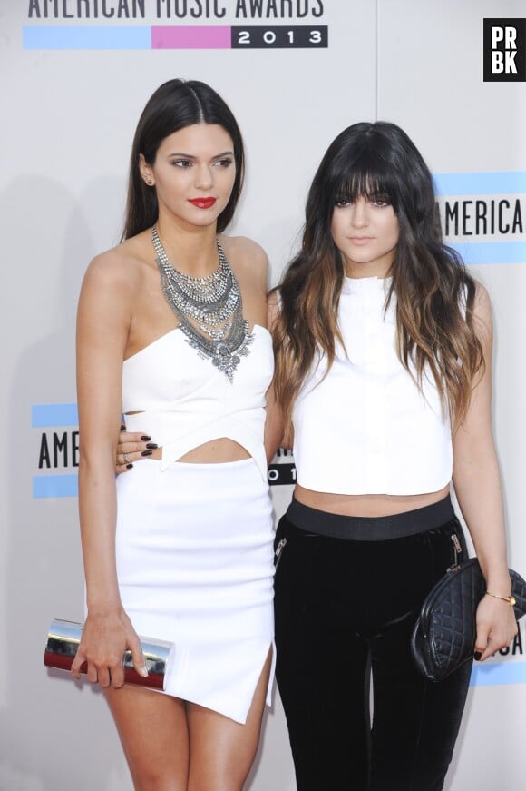 Kendall Jenner et Kylie Jenner aux AMA 2013