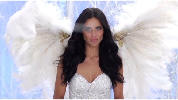 Victoria's Secret : décolletés et musique pour le Noël sexy des Anges