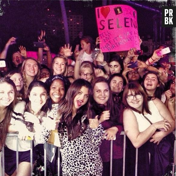 Selena Gomez : au secourd d'une fan proche du suicide sur Instagram