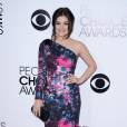 People's Choice Awards 2014 : Lucy Hale sur le tapis-rouge le 8 janvier 2014 à Los Angeles