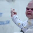 Le bébé le plus flippant du monde terrorise New York