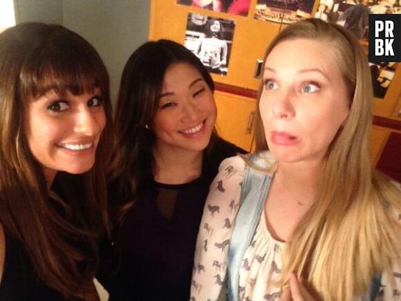Glee saison 5 : Lea Michele, Jenna Ushkowitz et Heather Morris sur le tournage de l'épisode 100