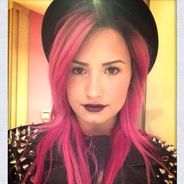 Demi Lovato : ses cheveux teints en rose, retour sur ses coiffures les plus folles