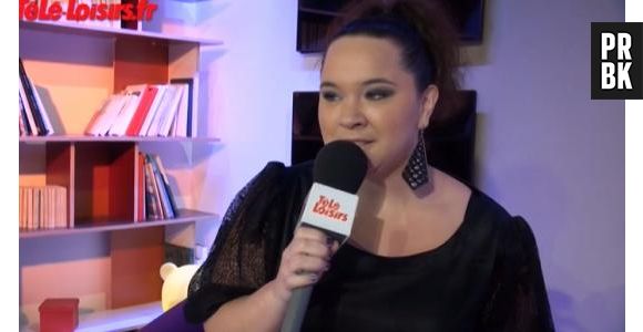 Magalie Vaé ne fait qu'un avec un arbre pour la pochette de son nouvel album "Métamorphose"