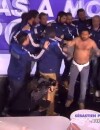 Cyril Hanouna, torse nu avec les handballeurs dans TPMP