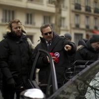 3 Days to Kill : course-poursuite à Paris pour Kevin Costner dans la bande-annonce