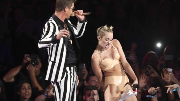 Miley Cyrus et Robin Thicke fâchés depuis leur show polémique aux MTV VMA 2013