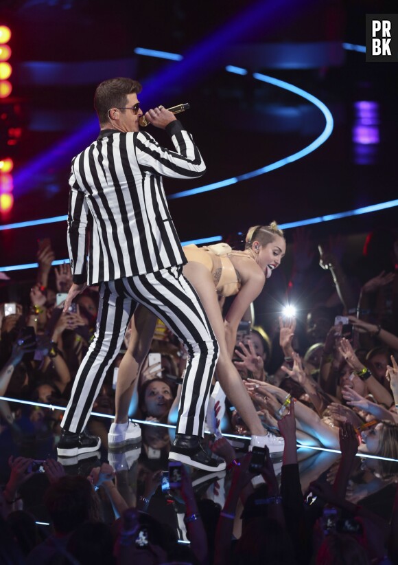 Miley Cyrus et Robin Thicke : tewerk "porno" aux MTV VMA 2013