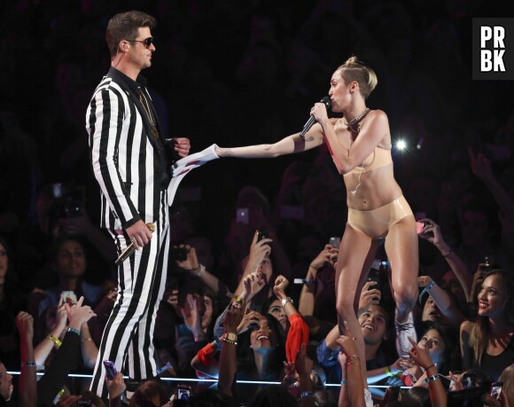 Miley Cyrus : Robin Thicke en colère après leur prestation aux MTV VMA 2013