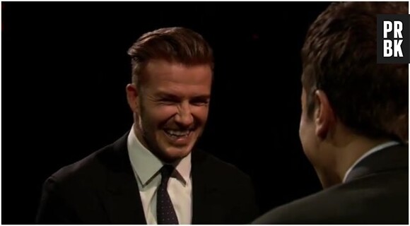 David Beckham : brushing ruiné mais grand sourire sur le plateau de Jimmy Fallon