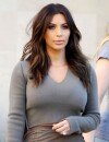 Kim Kardashian en brune dans les rues de Los Angeles, le 1er février 2014