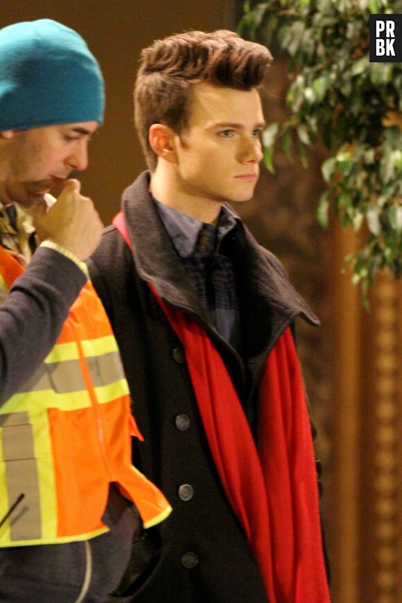 Glee saison 5 : Chris Colfer pendant le tournage de l'épisode 15, le 25 février 2014 à Los Angeles