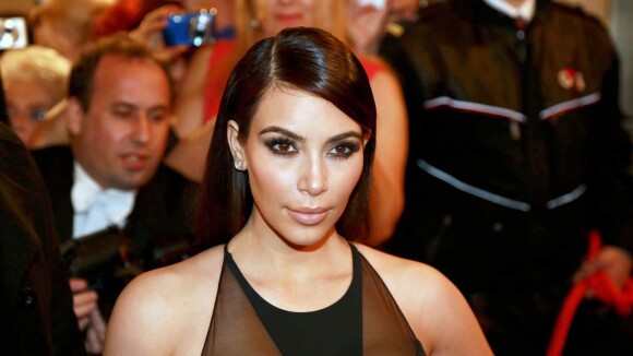Kim Kardashian : insultes racistes contre Kanye West au bal de l'Opéra de Vienne