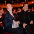 Scarlett Johansson et Romain Dauriac en duo dans la salle du théâtre du Châtelet, pendant les César 2014