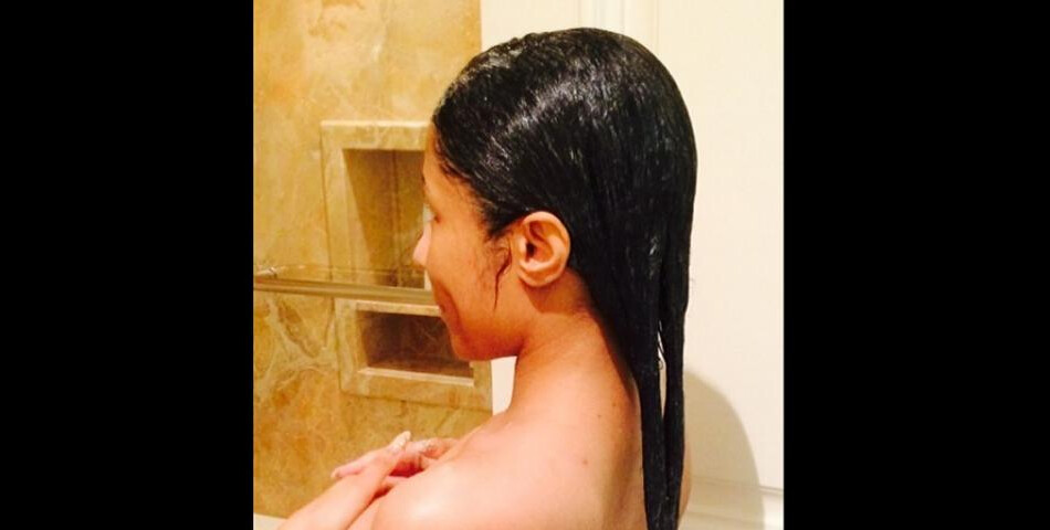 Nicki Minaj en mode topless et naturelle sur Instagram