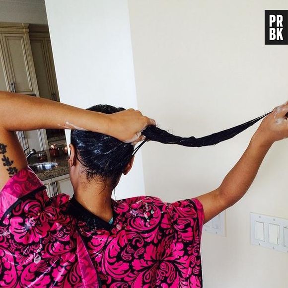 Nicki Minaj naturelle en sortant de sa douche sur Instagra