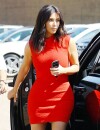 Kim Kardashian dans une robe moulante à Los Angeles le 14 mars 2014