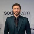 Captain America 2 : Chris Evans à l'avant-première à Paris le 17 mars 2014