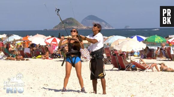 Les Marseillais à Rio : les candidats apprenent à faire du kitesurf