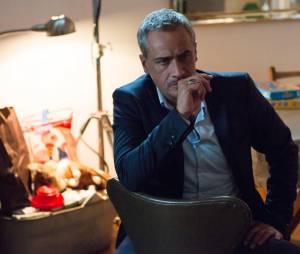 Alice Nevers saison 12 : Jean-Michel Tinivelli sur une photo