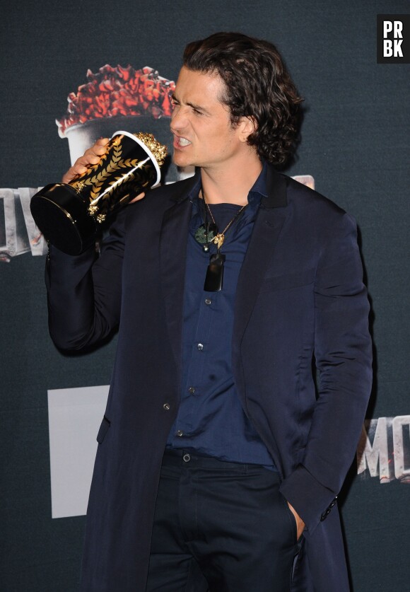Orlando Bloom remporte le prix de meilleure bagarre aux MTV Movie Awards 2014 le 13 avril 2014
